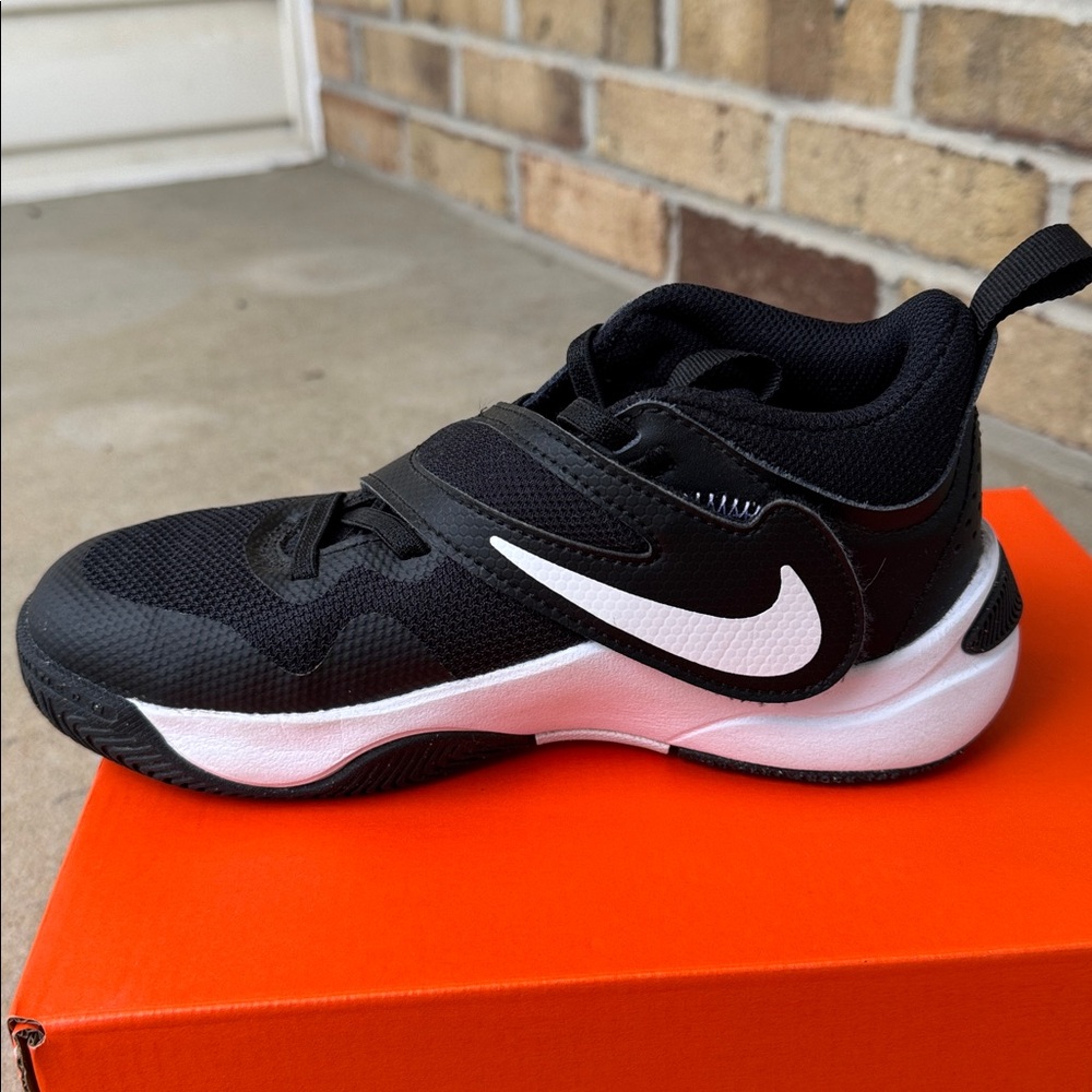 Nike Team Hustle D 11 - Picture 5 of 6